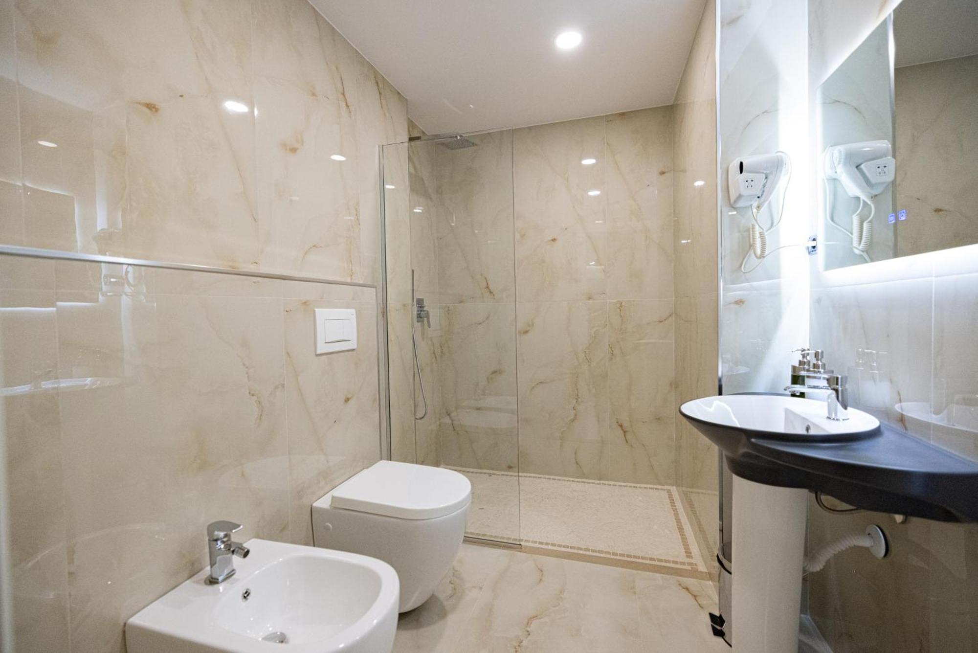 Green Boutique Hotel Vlore Ngoại thất bức ảnh